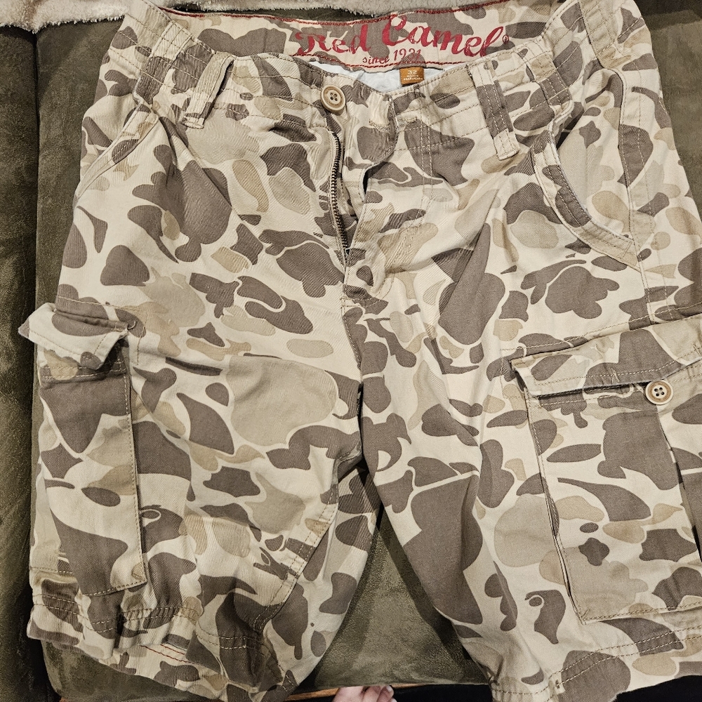 Red Camel Men's shorts
